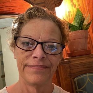 Meet your Posher, Teresa